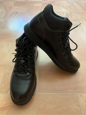 NWT Reserved Footwear Men's Black Smooth Lace-up High-Top Boots